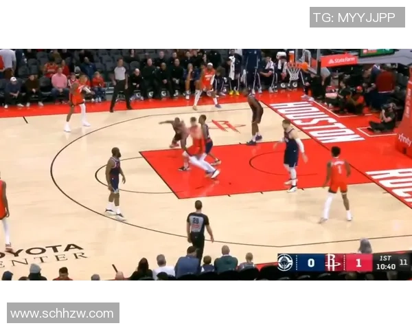 火箭与快船季后赛第四场激战回顾球迷热情高涨精彩瞬间不容错过